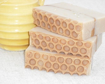 Oatmeal Milk and Honey Goats Milk Soap / Rich Warm Scent / Honeycomb Designed Soap / Creamy Cold Process Handmade Soap Bar