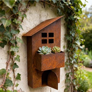 Customizable Rustic Metal House Planter with Rust Finish – Weathered Steel Wall Decor for Succulents, Outdoor Fence or Garden Art