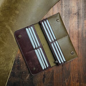 Handcrafted Premium Leather Wallet - Olive Green and Brown, Minimalist Design with Card Slots, Zippered Coin Pocket, and Snap Closure