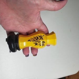 Vintage Avon Sweet Honesty Cologne Bottle – Yellow Asian Vase Design – 1 oz – 1970s