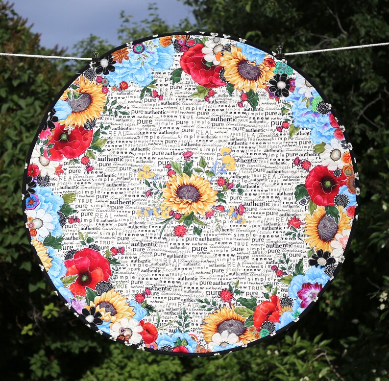 Paper Pattern For A Collaged Style Poppy Sunflower Blue Fl Summer Good Tidings 29 Round Table Topper Quilt