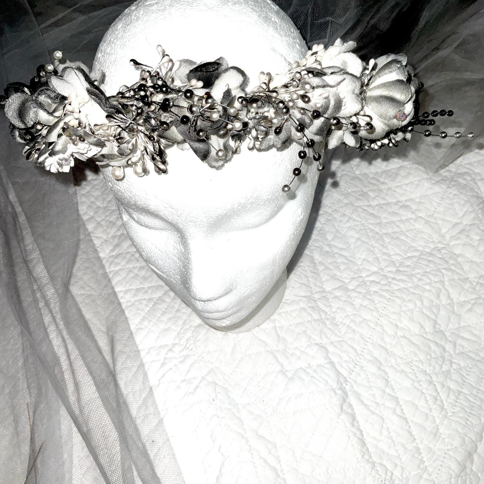 90s Wedding Veil - Etsy display picture 1