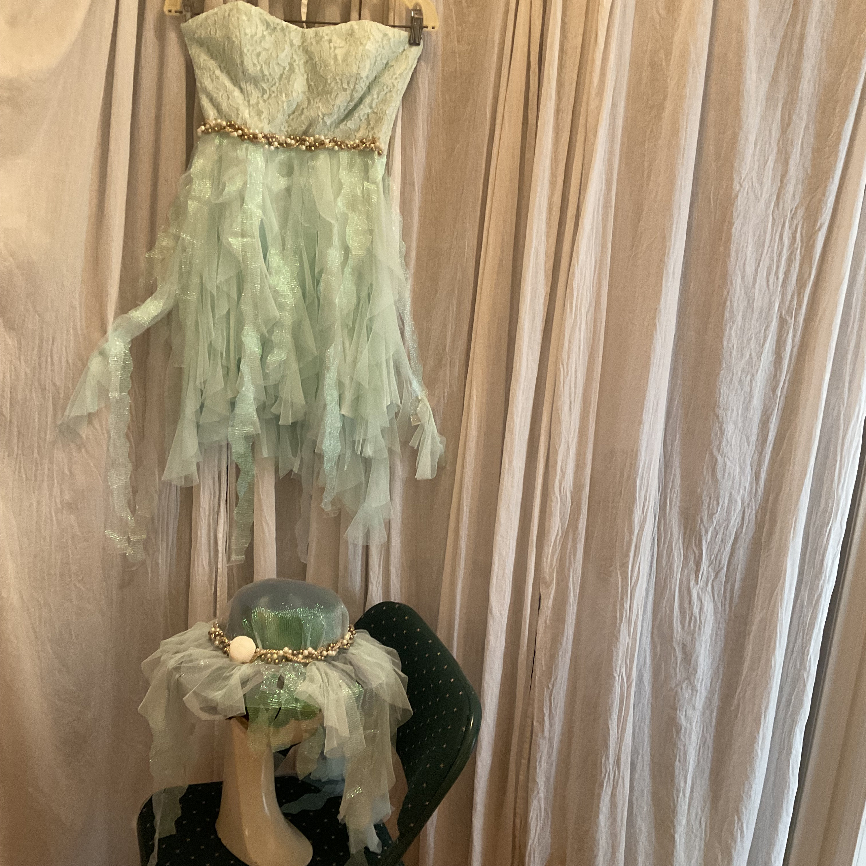 Jellyfish sea nymph Mermaid dress womens size S 4 ? one of a kind Halloween costume hat fantasy ocean Goddess cosplay green lace chiffon