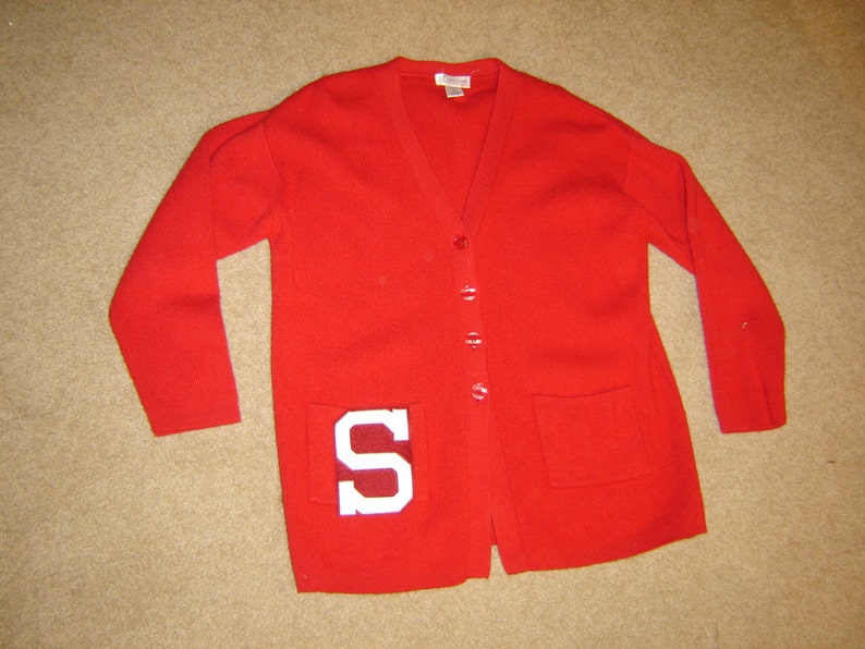 echo red jacket