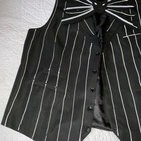 Jack Skellington mens VEST Halloween costume mens s… Gem