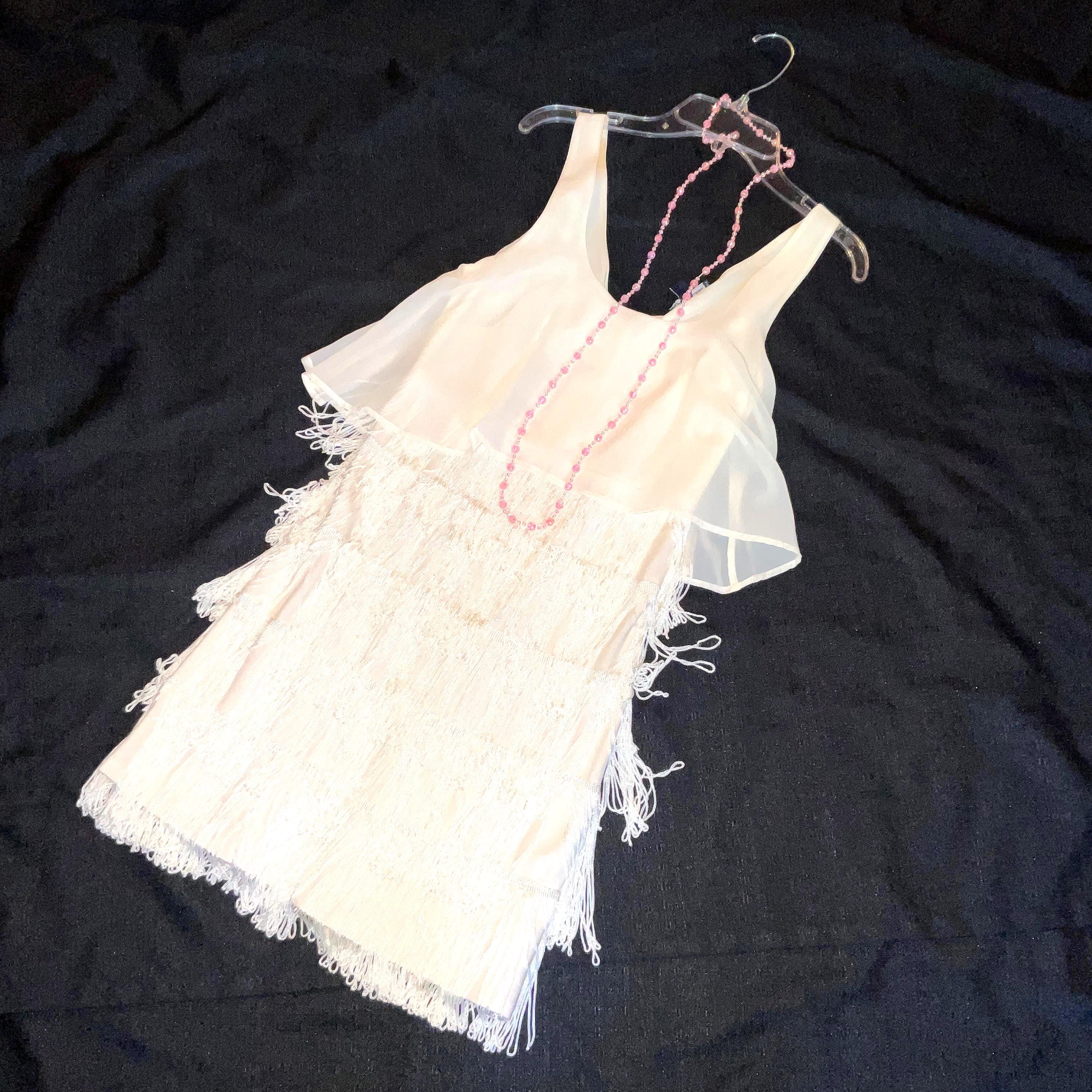cream flapper dress Amazon.com: PrettyGuide Womens 1920s Gatsby Flapper Dresses Art Deco Fringe  Cocktail Party Dress Sequin White Prom Dress Cream Beige L : Clothing,  Shoes & Jewelry