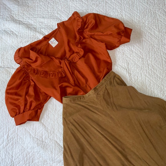Prairie western costume women 6 S tan skirt rust … - image 6