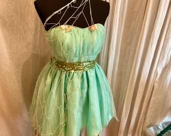 MADE TO ORDER Aquamarine Inspired Mint Green Dress - Etsy