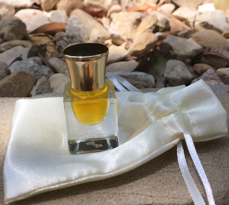 Aphrodisiac Sex Potion, Natural Perfume Samples, Sacred Elixir