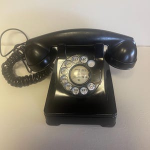 Vintage Bell Western Electric Telephone