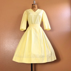 Vintage 50s Butter Yellow Blouse & Full Skirt 2 Piece Set XS