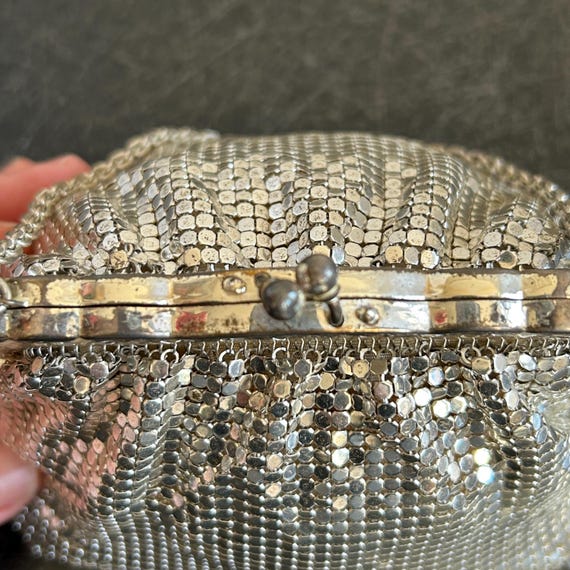 Vintage 40s Whiting and Davis Small Silver Mesh M… - image 6