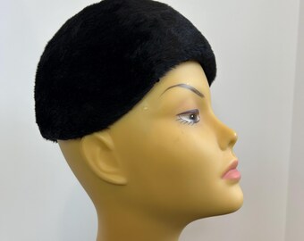 Vintage Franklin Simone Black Velvet Women’s Hat Meet Roberta “Berta” Alloway, a Queen of Jazz from New York  main image 4