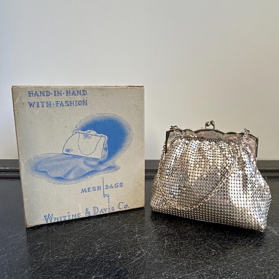 Vintage 40s Whiting and Davis Small Silver Mesh M… - image 1