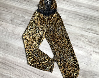 Mono de lencería con cuello halter de leopardo Y2K, espalda abierta + pantalones con aberturas laterales