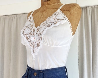 80s Plunging Lace Sweetheart Camisole