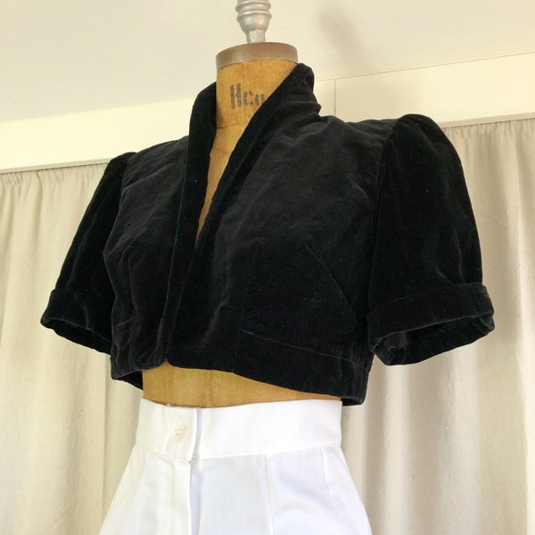 50s/60s Black Cotton Velvet Puff Sleeve Cropped Bolero Raised Collar XS