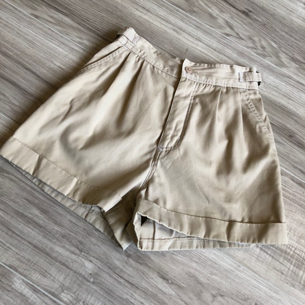 80s Jordache Pleated High Waist Khaki Utilitarian Buckle Sides Safari Shorts XXS