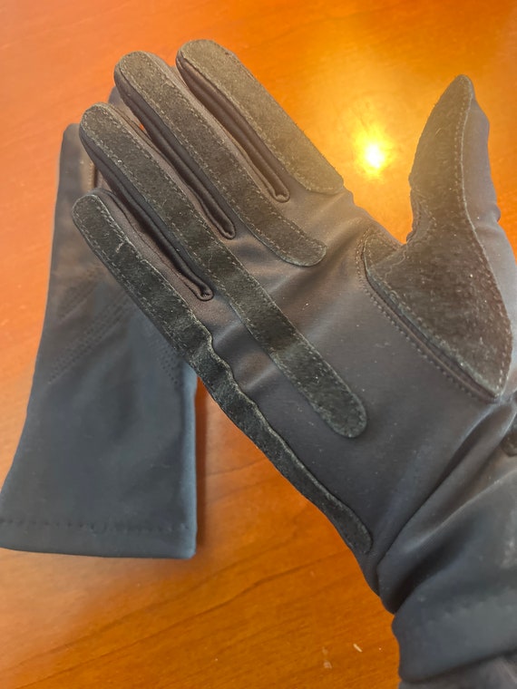 Vintage black stretchy lined driving gloves OS, I… - image 1