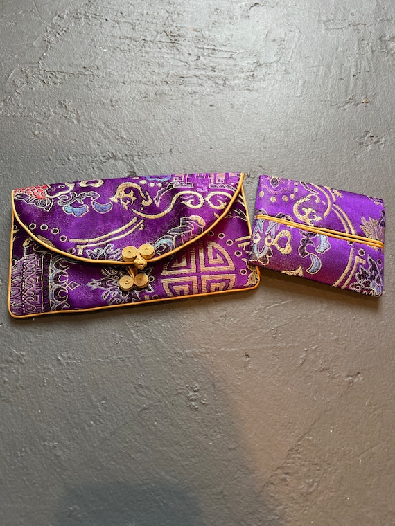 Vintage purple embroidered satin jewelry pouch tis