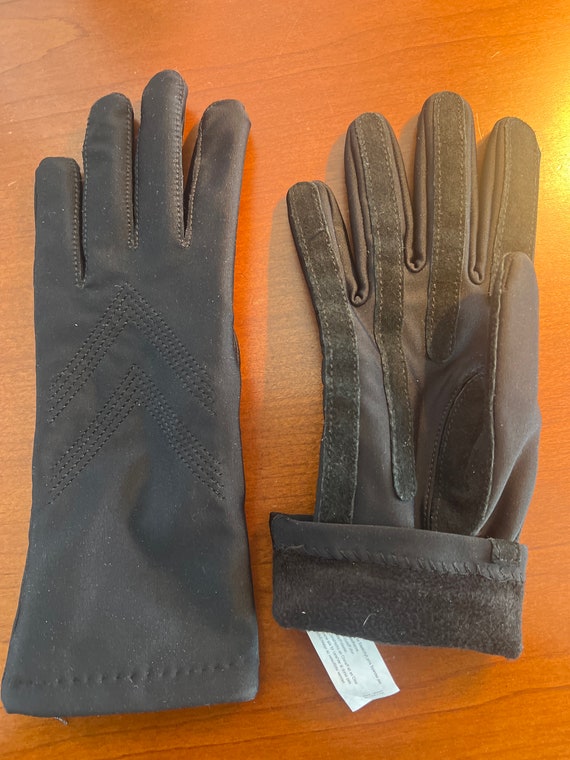 Vintage black stretchy lined driving gloves OS, I… - image 3