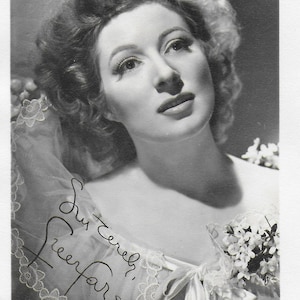 Vintage Photograph, Greer garson Hollywood Actress, Film Star, Hollywood,  Pre Printed signature