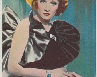 RPPC, Marlene Dietrich,  Hollywood Actress, Film Star, Hollywood, De Reszke Cigarettes,