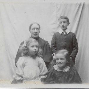 Real Photo, Edwardian Life, Everyday Life, Family Portrait, Bed sheet for a Backdrop, Mother and Children