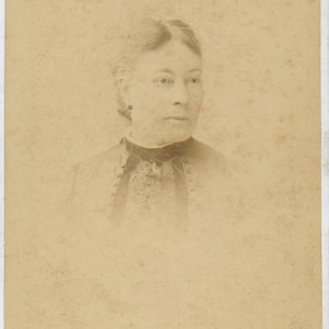 Carte pour armoire, photo ancienne, photo vintage, YLady, par Norman May & Co, Malvern