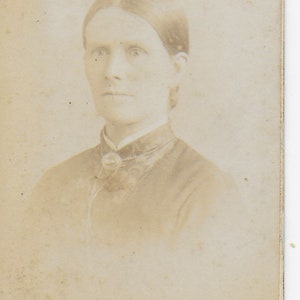 Victorian CDV, Vintage Photo, lady, Dark Dress, Stern Face, by RH Lord, Cambridge