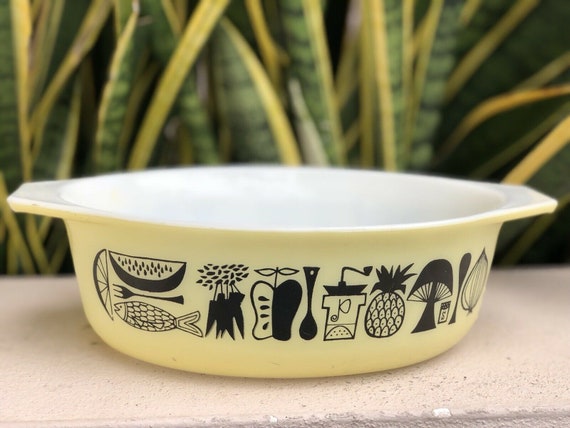 Vintage Pyrex Mod Kitchen 043 Dish Oval Baker Casserole Yellow Etsy
