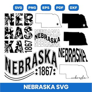 Op de afbeelding: Zwart-wit grafisch ontwerp met de staat Nebraska met de tekst "Nebraska" en "1867" die meerdere keren wordt herhaald. De omtrek van de staat wordt zowel gevuld als in omtrek weergegeven. De tekst "Nebraska SVG" staat onderaan het ontwerp.