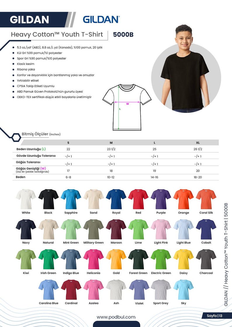Może przedstawiać: Koszulka Gildan Heavy Cotton Youth T-Shirt 5000B w r&oacute;żnych kolorach. Obraz przedstawia czarną koszulkę na młodej osobie oraz tabelę z opcjami kolor&oacute;w i wymiarami. Koszulka wykonana jest w 100% z bawełny. Wymiary w cm.