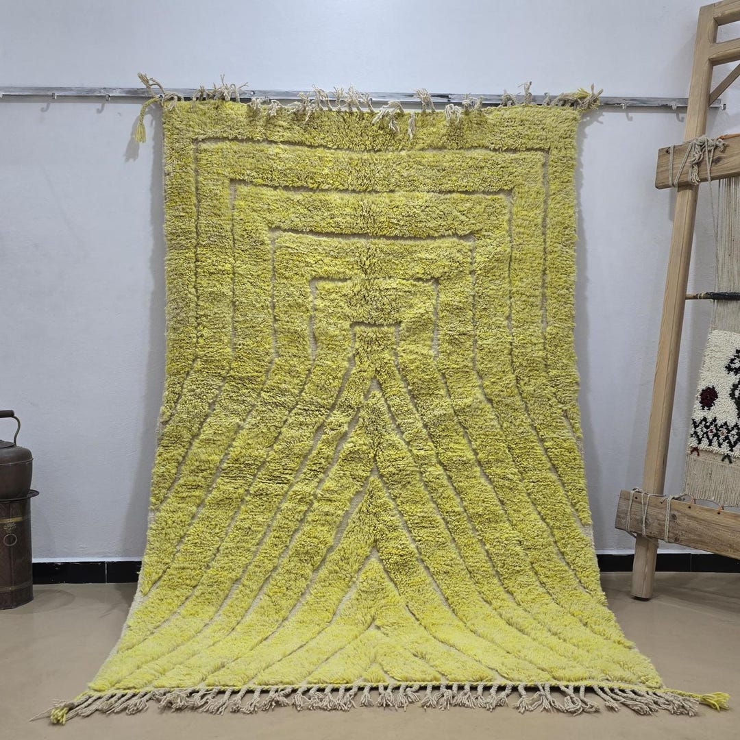 Moroccan Wool Rug: Beni Ourain Pattern With Yellow Stripes (handwoven ...