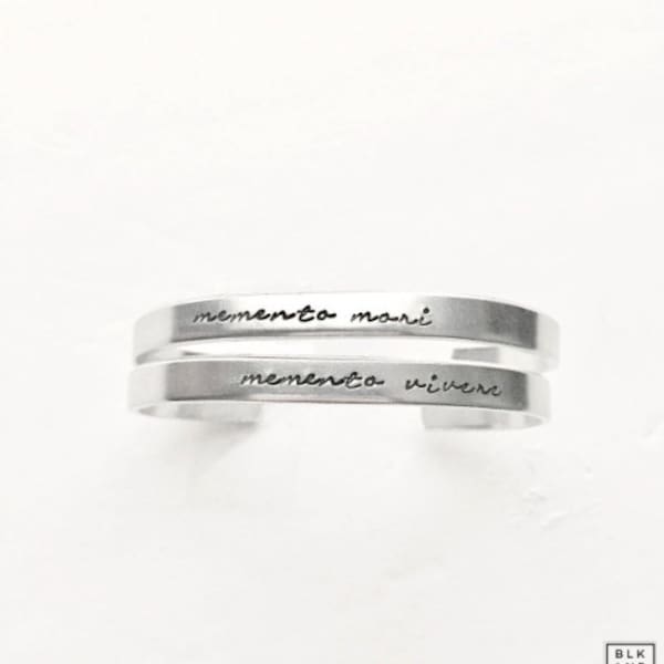 Memento Mori Armband Bangle Wort Zitat gestempelt Gravieren Tod "Remerken Sie, dass Sie Die Sie werden sterben" BLKANDNOIR