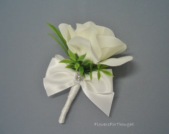 White Silk Rose Boutonniere, Groom Flower, Elegant Wedding, Floral Lapel Pin