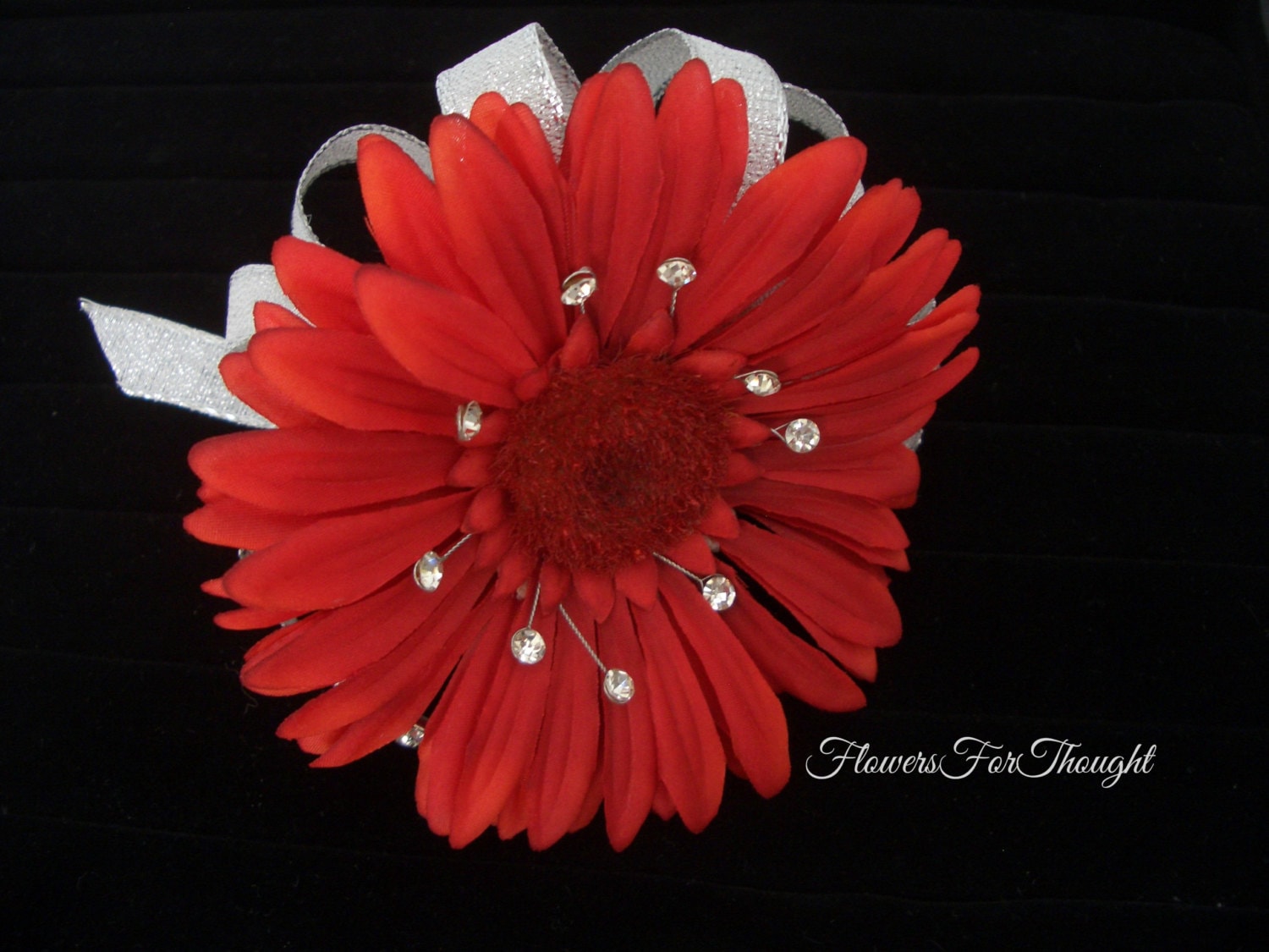 White Mini Gerbera Daisy and White Rose Wristlet Corsage (CBCCIT01) - Flower  Patch