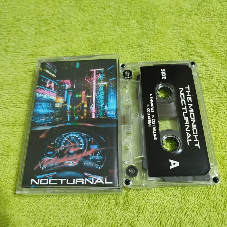 Midnatt - nattlig - oändlig sommar - monster kassettband Elektronisk, Synthwave, Synth-pop NOCTURNAL