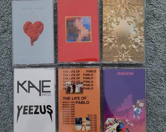 Cassette Mixtape de KANYE WEST: Yeezus, Graduación, La vida de Pablo, My Beautiful Dark Twisted, Watch The Throne, 808 y Heartbreak.