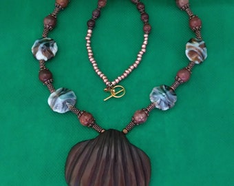 Beautiful Chocolate Colored Necklace