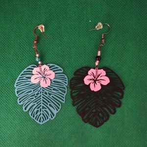 Monstera Leaf Earrings image 2