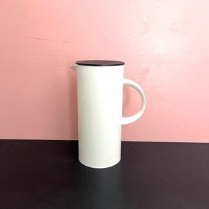 Stelton EM77 Erik Magnussen vintage retro weiß Kanne Saftkanne Danimarca design danese interni metà secolo anni '70 anni '80 anni '70 anni '80 Wasserkanne
