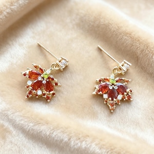 Elegant Maple Leaf Earrings-Maple Leaf Dangle Earrings,Fall Leaf Earrings,Rhinestone Maple Leaf Earrings, Autumn Leaf Dangle Earrings