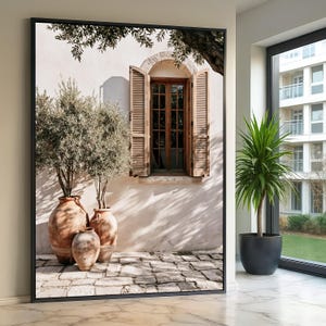 Rustikales mediterranes Fenster mit Olivenbäumen auf Leinwand, Wandkunst im toskanischen Stil, Terrakotta-Topf-Dekoration, sonnige Außenszene auf Leinwand
