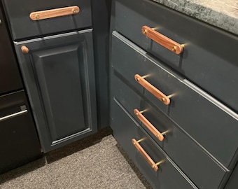 Walnut Solid wood drawer pulls, Walnut Wooden Drawer Pulls, Wood Cabinet Knobs Handle Pull, Minimalism Wood Cabinet Handles