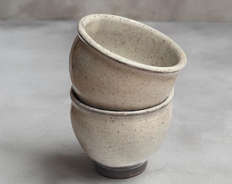 熊野九郎右衛門作 鬼志野ぐい呑み｜和陶｜友箱付き薪焼き酒杯 - Etsy 日本