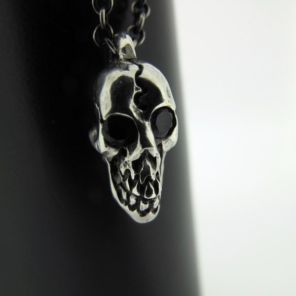 Skullduggery Pendant with gemstone eyes on chain