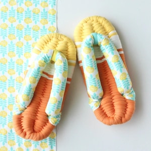Handmade Japanese Cloth Zōri Slippers – Kawaii Lemon Yellow Floral Strap | Indoor Cotton Sandals | Washable & Breathable,Kawaii slippers