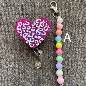 Carrete de credencial retráctil con forma de corazón, soporte para tarjeta de identificación y cuentas de dilatación con clip, herramienta de ayuda didáctica para parteras, herramienta de visualización para pacientes