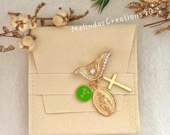 Custom Catholic baby gift, Custom Baptism gift, Protection pin, Custom Christening gift, Virgin Mary charm, Baby Shower Gift, New baby Gifts
